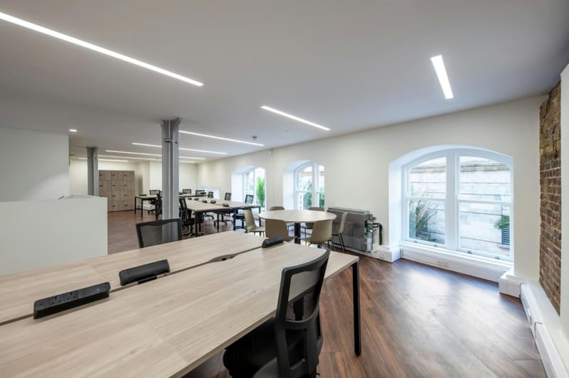 Wokrplace Plus (Managed 1,784 sqft) - Saxon House - 50 Southwark Street, SE1 1UN - Borough image 3