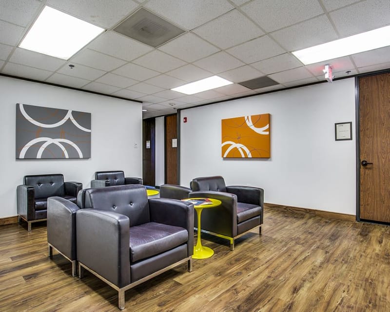 Boxer Workstyle - 1110 NASA Parkway, TX 77058 - Houston image 3