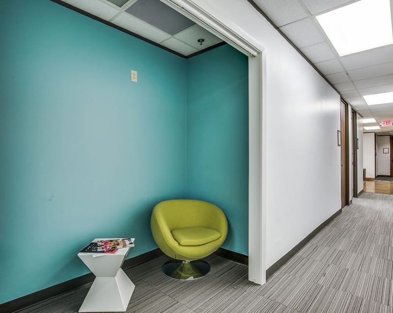 Boxer Workstyle - 1110 NASA Parkway, TX 77058 - Houston image 4