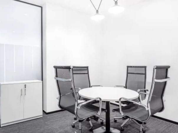 IWG (Regus) - Boulevard Plaza Tower 1 - Sheikh Mohammed Bin Rashid Blvd - Dubai image 8