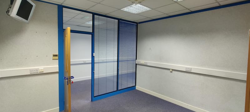 NDB Management - Cygnus Business Centre -Dalmeyer Road, NW10 - Willesden image 5