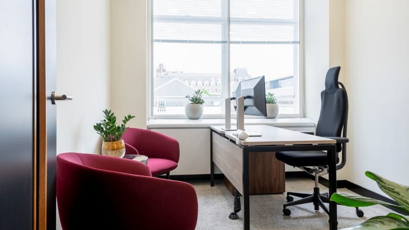 Kitt Offices (Managed 2,678 - 7,038 sqft) - 33 Cavendish Square, W1G 0PW - Marylebone image 3