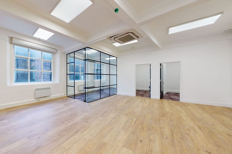 Sub800 Managed (1,756 - 1,756 sqft) - 30 Warner St, London EC1R 5EX, UK image 2
