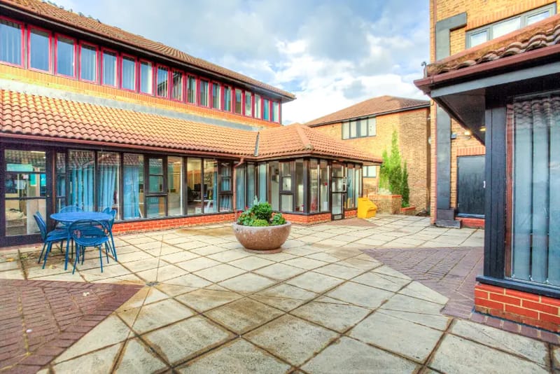 Unit Management Ltd - Marvan Court - 1 Waldegrave Road, TW11 - Teddington image 14