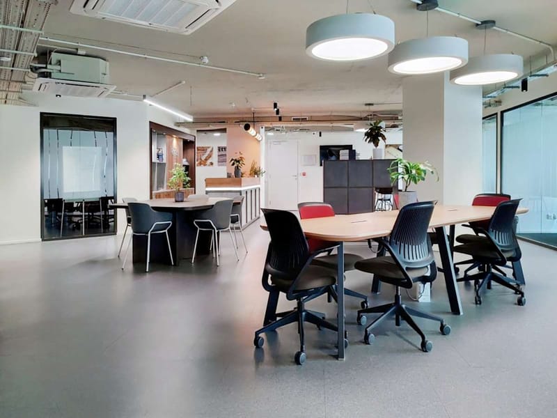 IWG - Junction Business Centre - Triq Sqaq Lourdes - St. Julians image 12
