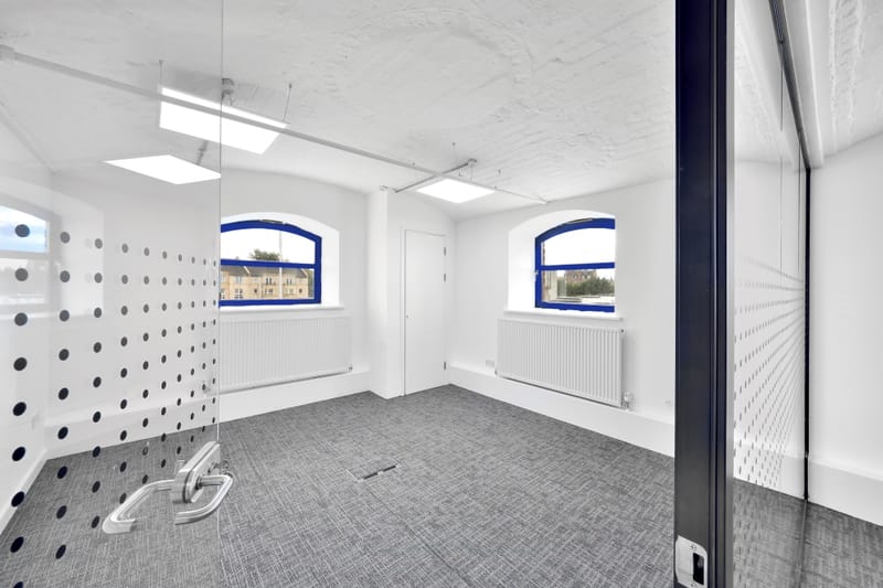 Pure Offices - Sugar Bond, 2 Anderson Place, EH6 5NP - Leith image 7