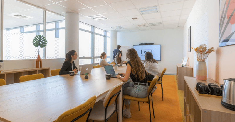 Work and Share - 100 Terrasse Boieldieu, 92800 - Puteaux image 7