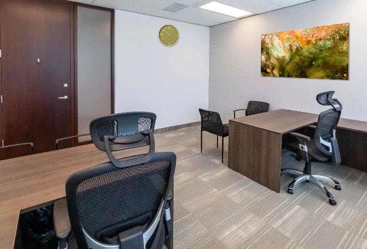 Zemlar Offices - 2020 Winston Park Drive, L6H - Oakville, ON image 4