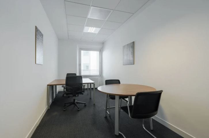 IWG (Regus) - 8 Via Roberto Lepetit, 20124 - Milan image 6