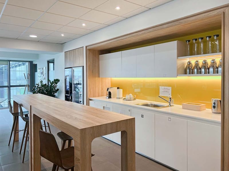 IWG (Regus) - 16 Via Volto, 20093 - Cologno Monzese image 6
