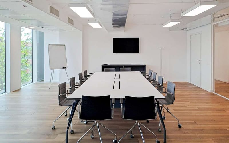 IWG (Regus) - 108 Via Roma, 20060 - Cassina de Pecchi image 9