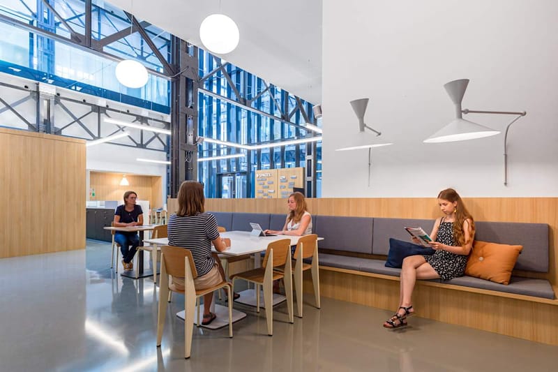 IWG (Spaces) - White House - 47 E Vaci ut, 1134 - Budapest image 12