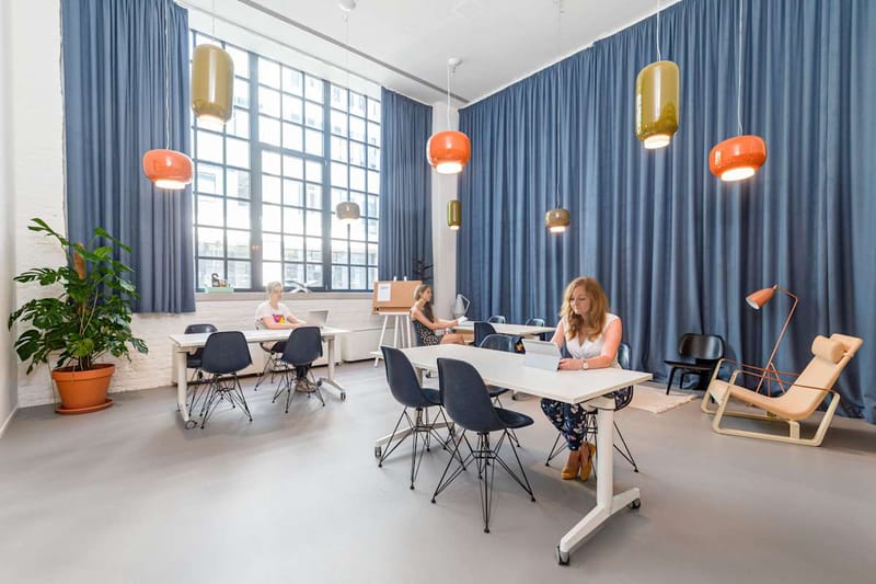 IWG (Spaces) - White House - 47 E Vaci ut, 1134 - Budapest image 8