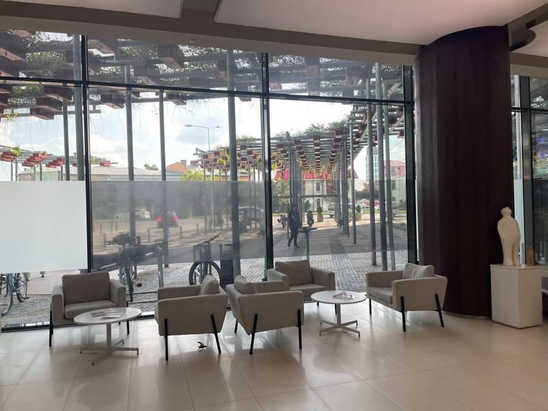 Oasis Holding - 22 Tudor Vladimirescu Boulevard, 234555 - Bucharest image 2