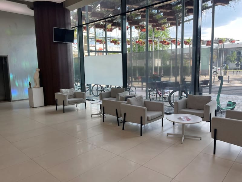Oasis Holding - 22 Tudor Vladimirescu Boulevard, 234555 - Bucharest image 3