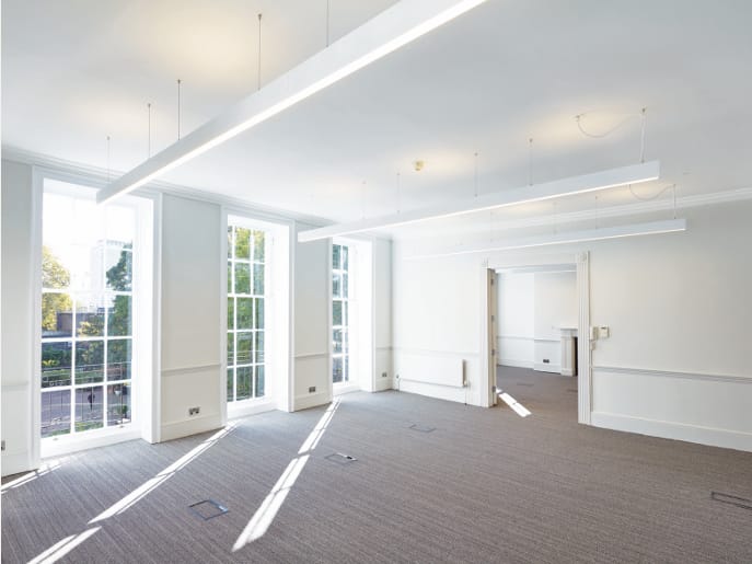 Workplace Plus (Managed 400 - 854 sqft) - 13-14 Buckingham Street, WC2N - Embankment image 3