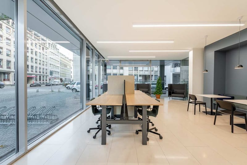 Regus - 1 Bei Den Mühren, 20457 - Hamburg image 4