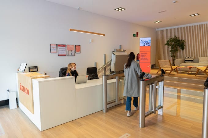 Aticco Workspaces - 108 Calle de Pallars, 08018 - Barcelona image 4