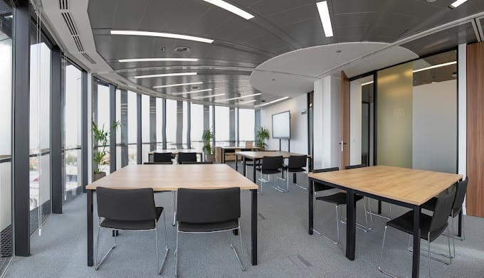 First Workplaces - 161 Carrer de Tarragona, 08014 - Barcelona image 2