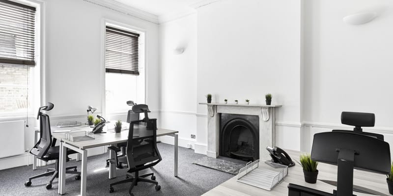 Post Services Group Limited - 10 Margaret Street, W1W - Fitrovia image 3