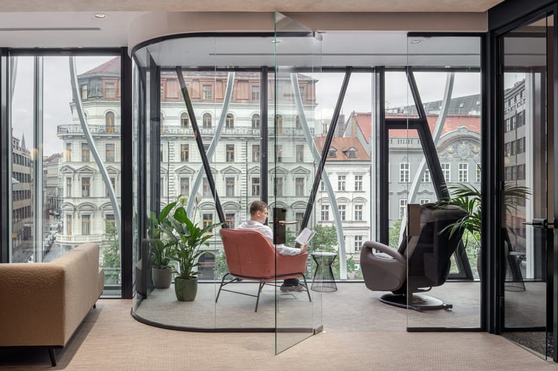 Scott.Weber Workspace - The Flow Building - 47 Vaclavske Namesti, Prague 1 - Prague image 5