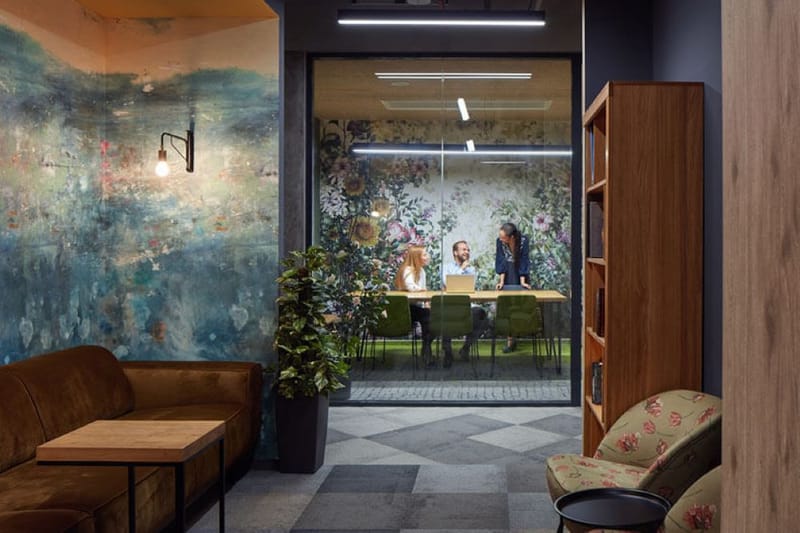 Scott.Weber Workspace - 687-35 Pernerova, Praha 8 - Prague image 7