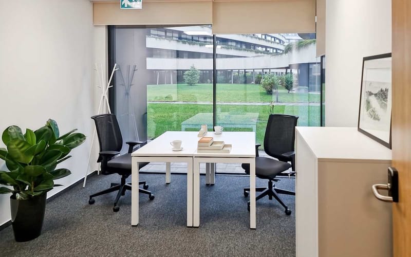 IWG (Regus) - 24 Bakay Nandor, 6724 - Szeged image 12
