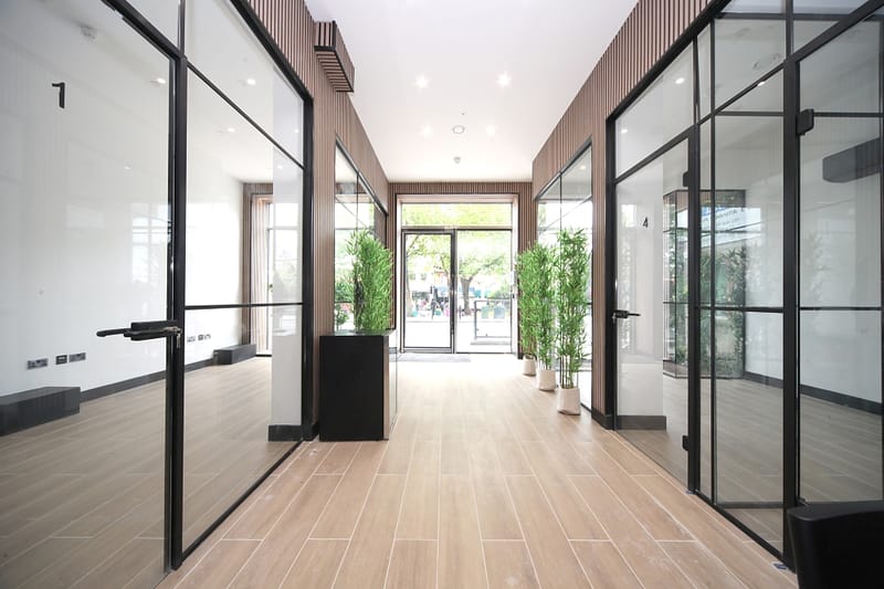 Varis Workspaces Ltd - 751 High Road, N12 8LD - North Finchley image 20