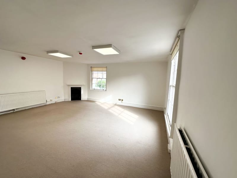 Nammu Workplace - Rivermead - 6 Lower Teddington Road, KT1 4ER - Hampton Wick image 4