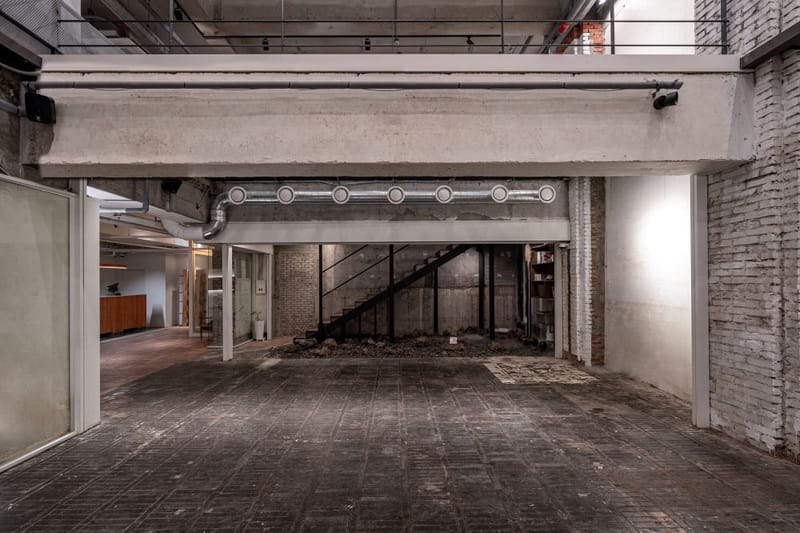 Cavehouse (Managed 9,000 - 14,000 sqft) - 124-12 15 Itaewondong - Seoul image 5