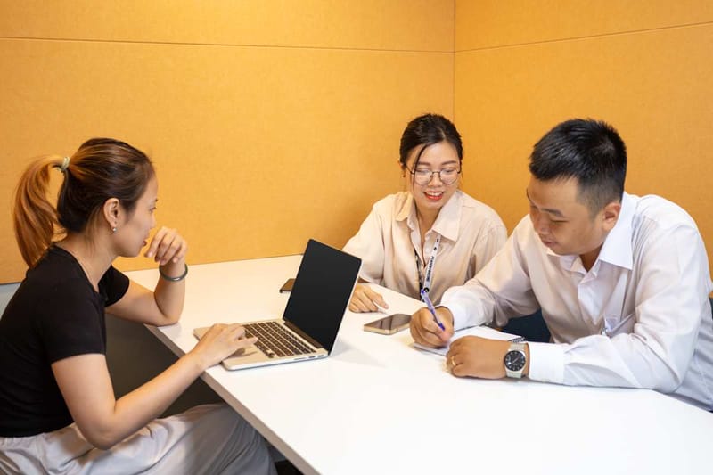 IWG (Regus) - 21 Vo Truong Toan Street, 711070 - Ho Chi Minh City image 5