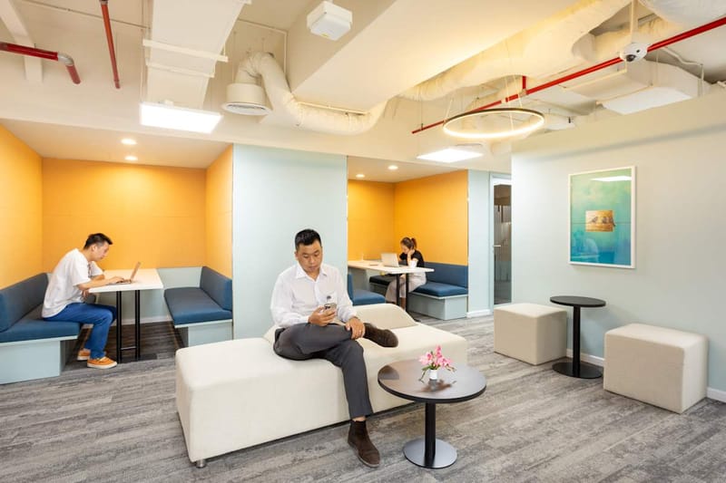 IWG (Regus) - 21 Vo Truong Toan Street, 711070 - Ho Chi Minh City image 6