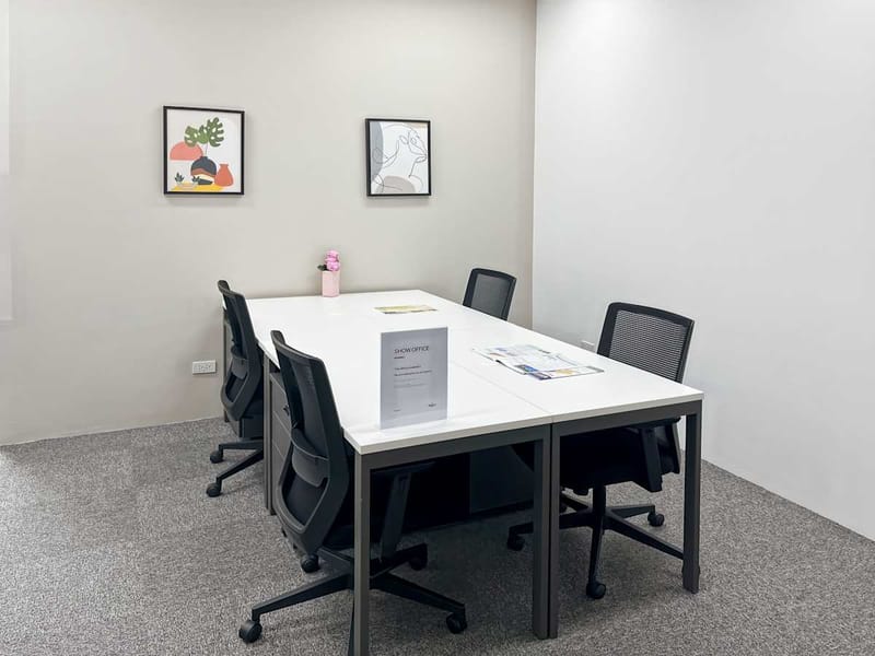 IWG (Regus) - WHA Tower - Moo 13, Debaratna Road, 10540 - Bangkok image 10