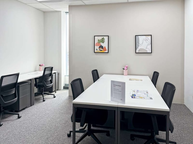 IWG (Regus) - WHA Tower - Moo 13, Debaratna Road, 10540 - Bangkok image 4