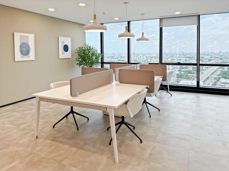 IWG (Regus) - Shinawatra Tower 3 - 1010 Viphavadi Rangsit Road, 10900 - Bangkok image 2