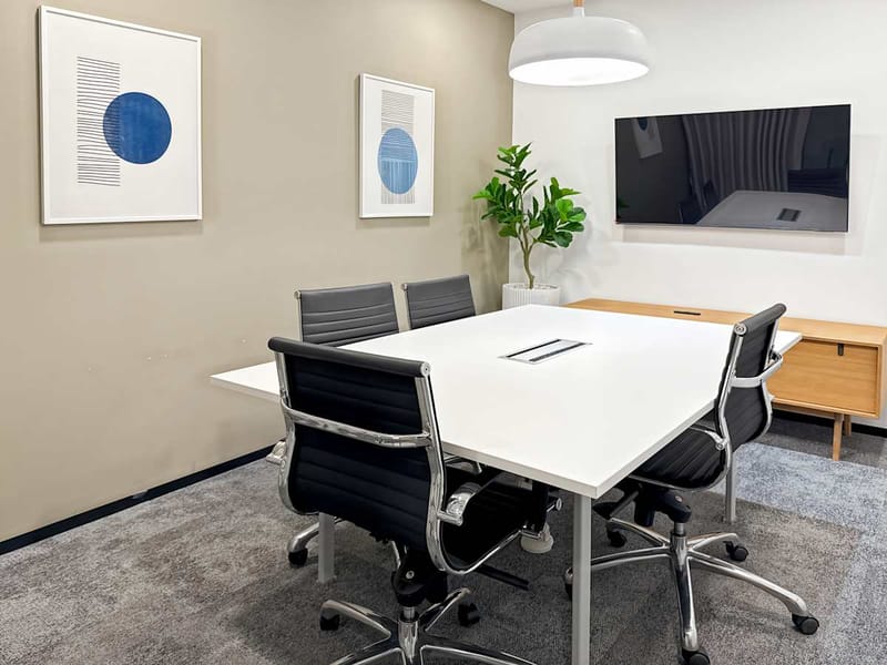 IWG (Regus) - Shinawatra Tower 3 - 1010 Viphavadi Rangsit Road, 10900 - Bangkok image 3