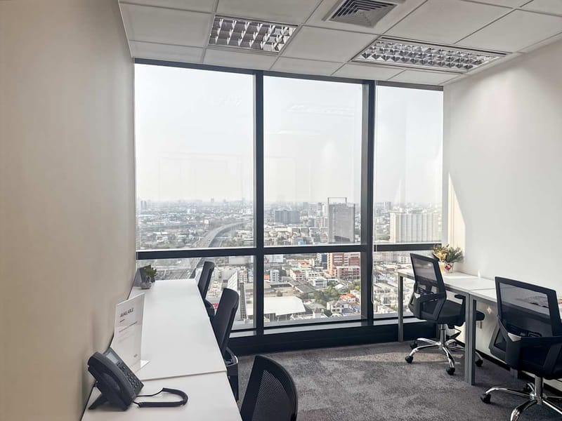 IWG (Regus) - Shinawatra Tower 3 - 1010 Viphavadi Rangsit Road, 10900 - Bangkok image 8