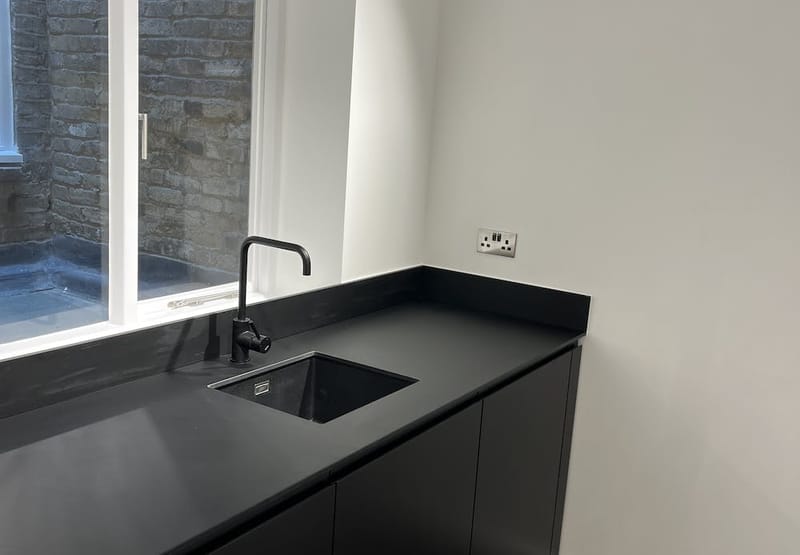 Sub800 Managed (1,010 - 1,010 sqft) - 140 Shoreditch High St, London EC2A 3AZ, UK image 4