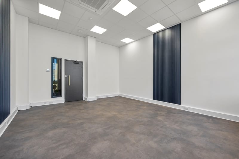 Simba Real Estates - Larcom House - 9 Larcom Street, SE17 1RT - Walworth image 3