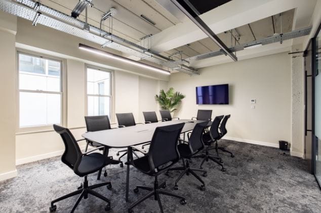 Stage RE (Managed 2,509 sqft) - 8-9 Well Court, EC4M - Bank image 3