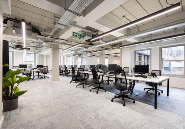 Stage RE (Managed 2,509 sqft) - 8-9 Well Court, EC4M - Bank image 2