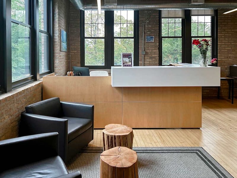 IWG (Regus) - 4311 N Ravenswood Avenue, 60613 - Chicago, IL image 2
