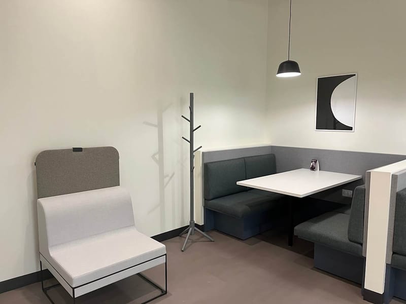 IWG (Regus) - 2525 Cabot Drive, 60532 - Lisle, IL image 13