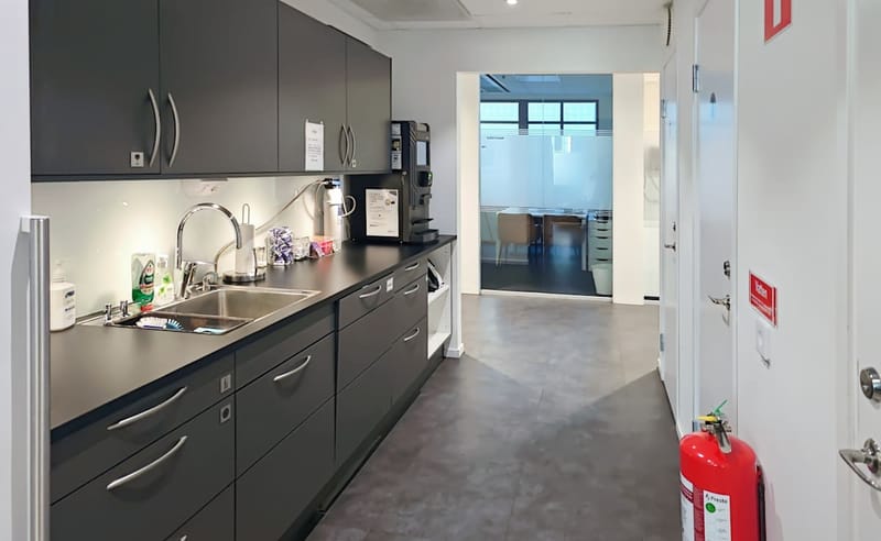 IWG (Regus) - Frosunda Port - 34 Gustav III Boulevard, 16973 - Solna image 11