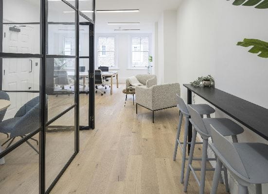 Stage RE (Managed 538 sqft) - 19 Gerrard Street, W1D - Soho image 2