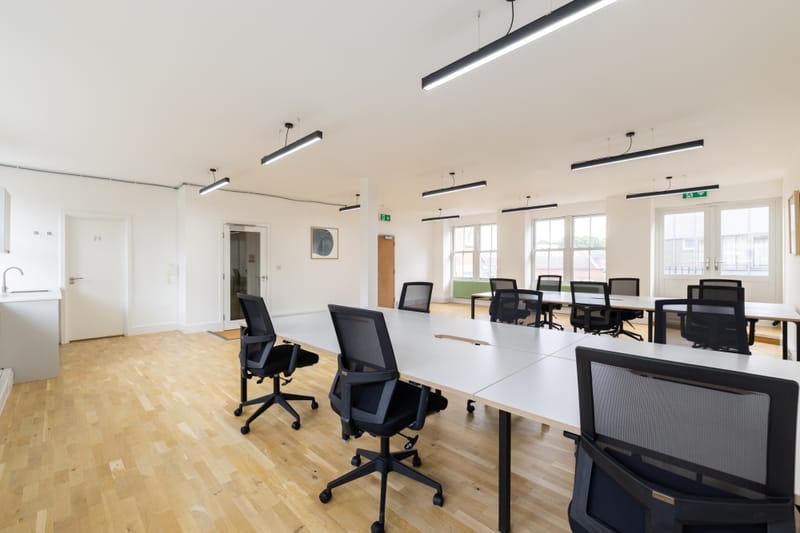 Workplace Plus (Managed 738 sqft) - 74 Great Eastern Street, EC2A - Shoreditch image 3