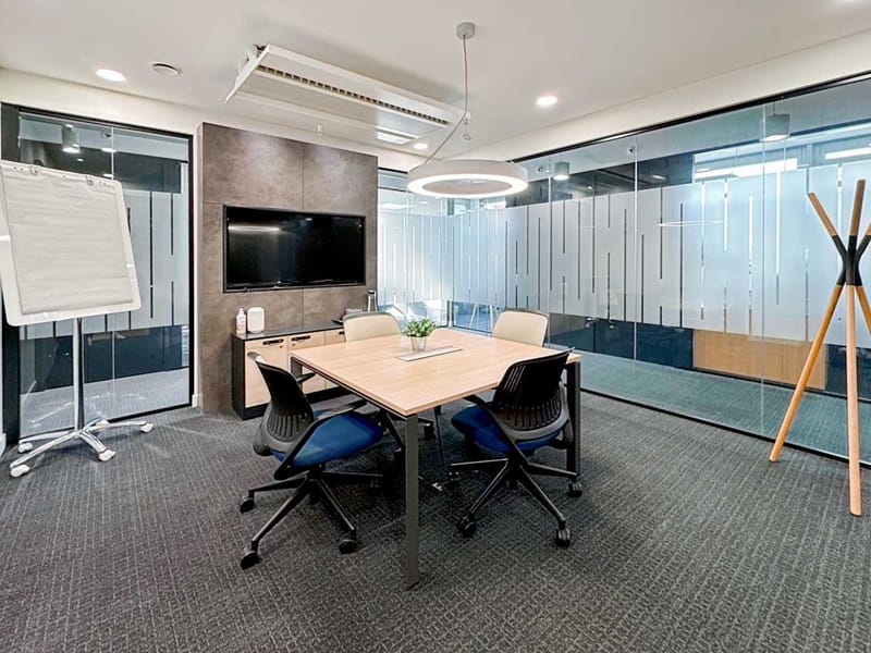 IWG (Regus) - The Hive - 150 Route du Nant dAvril, 1217 - Meyrin image 9