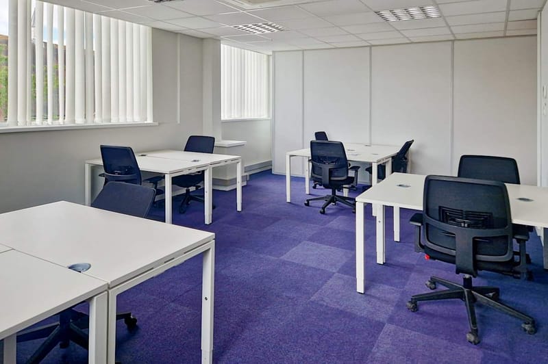 IWG (HQ) - Castle Court - 1 Castle Street, PO16 - Farehamn image 11