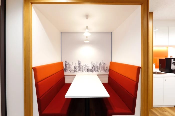 Regus - Colon - 18 Paseo de la Castellana, 28046 - Madrid image 7