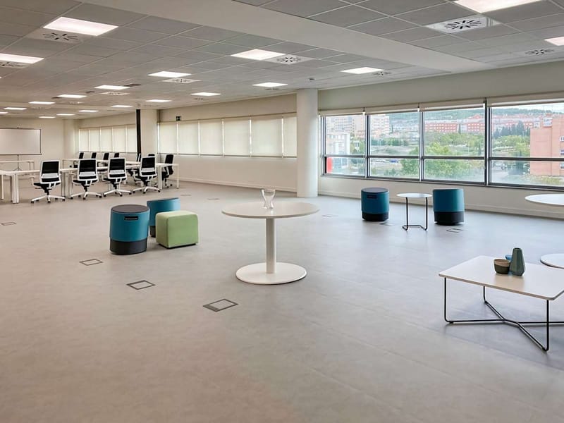 Regus - Rivas Square Graden - 9 Calle Marie Curie, 28521 - Madrid image 14